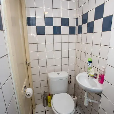 Self Check Apartment